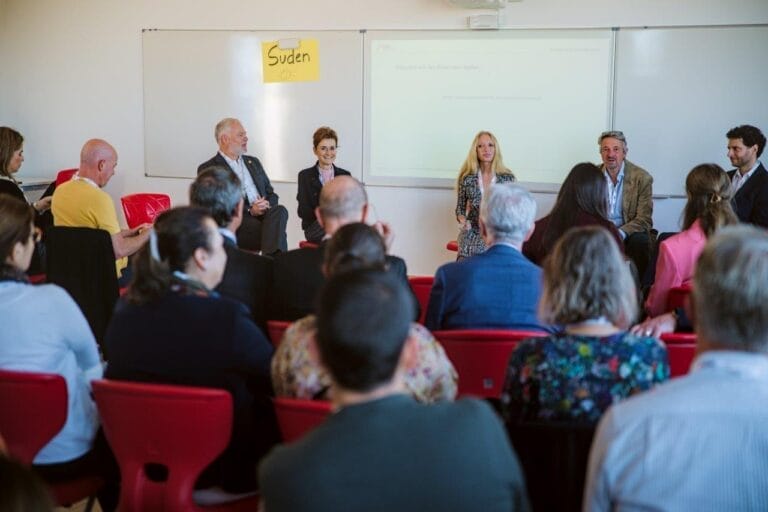 COLEGIO ALEMAN_CONFERENCE_23